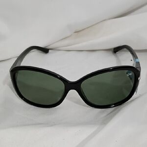 NWT One Polarized Jezebel Black Round Sunglasses No Case Included